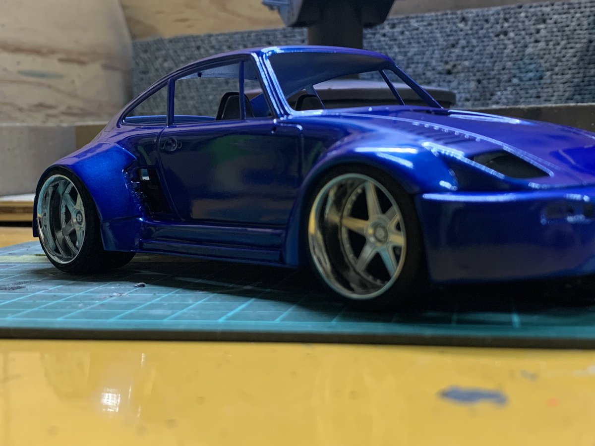 Pman35010140's tweet image. 色が入りました(^^)
こっからまだまだやるコト多いんですが・・・ホイール当てがったら爆上がりです(☝︎ ՞ਊ ՞)☝︎笑
ちなみにノーマルはこうなんだそうです（ネットから拝借しました🙏）
さぁ！がんばるど💪
#ポルシェ
#フラットノーズ
#フジミ