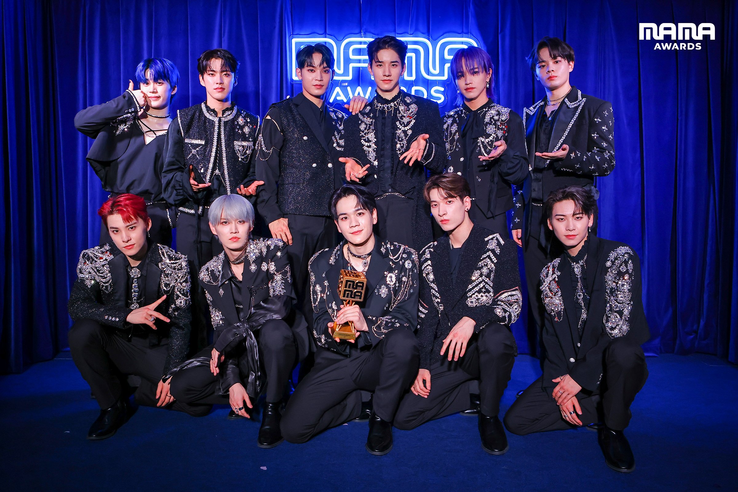 MAMA AWARDS on X: "[#2022MAMA_Moment] Favorite Asian Artist #jo1 Big  congrats on winning for 'Favorite Asian Artist ' at 2022 MAMA AWARDS!🏆  @official_jo1👏👏 World's No.1 K-POP Awards 2022 MAMA AWARDS #2022MAMA  #MAMAAWARDS #