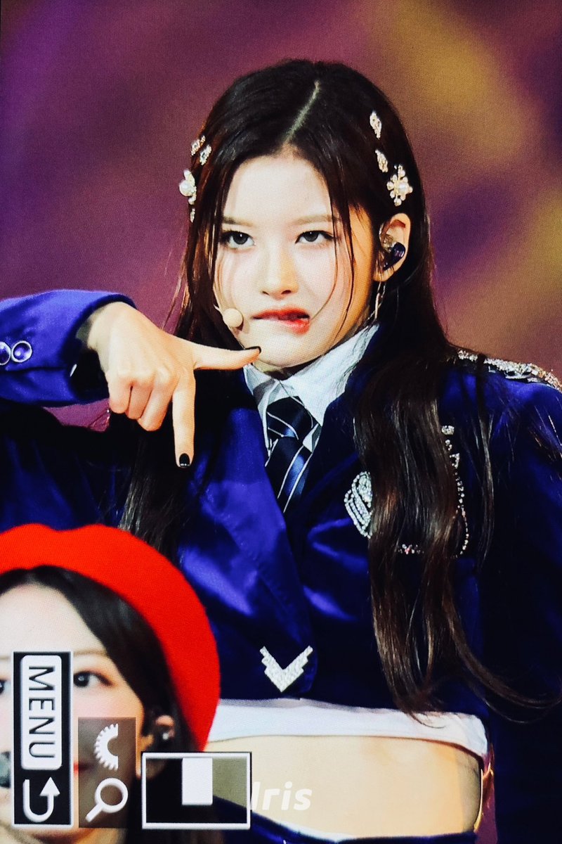 비비 tweet media