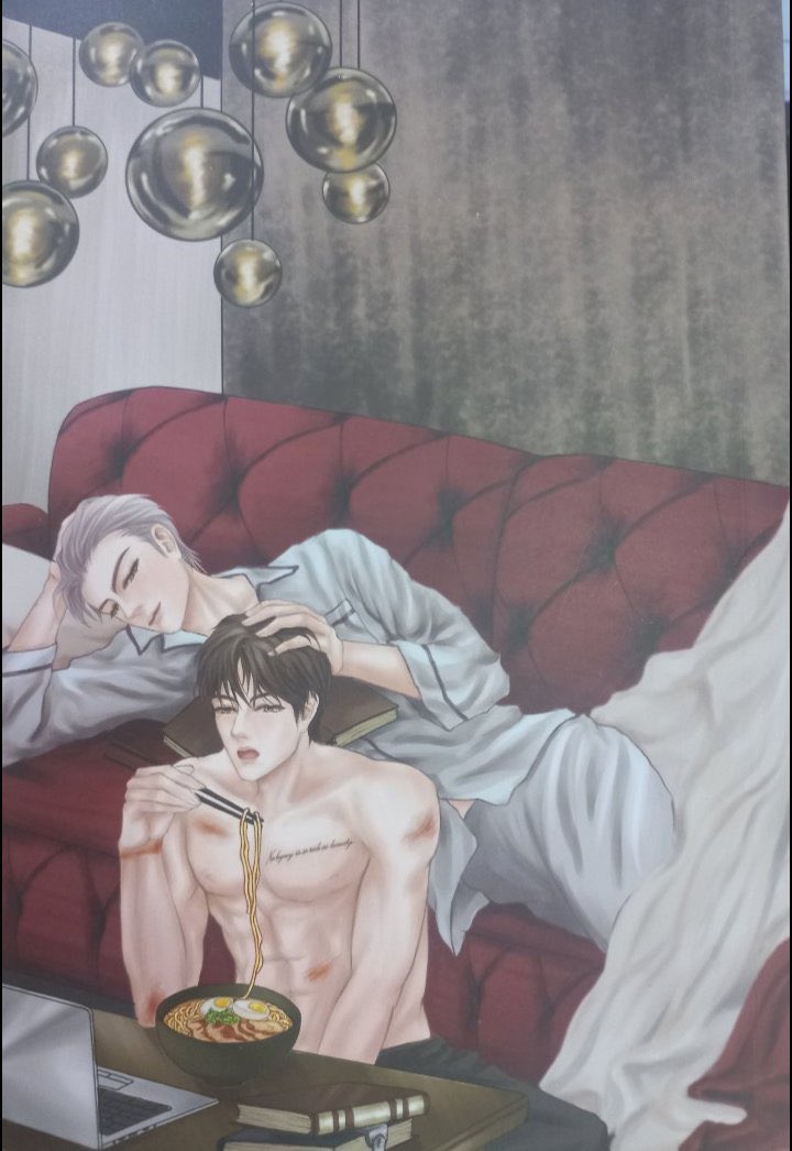 caffeinecheese's tweet photo. The list of VP scene that might be filmed :
— Vegas bathing Pete, might refers to shaving scene in novel
— Audio being cut off from NC scene and the scene is edited in strange way?
— this scene with Vegas wearing silver pajamas

We can afford box set you know? @/beoncloud_th https://t.co/1IqL3ZlTVg