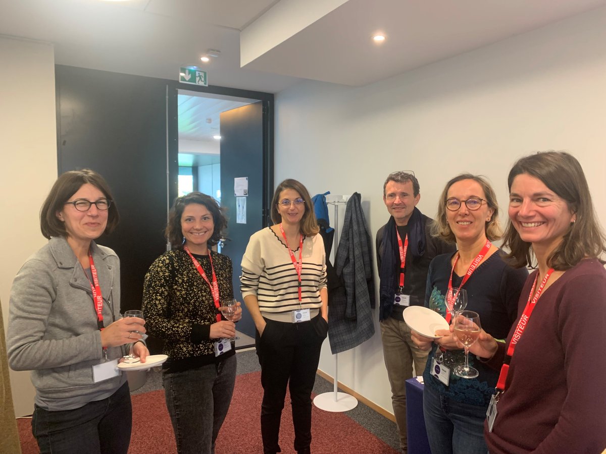 SanofiFR's tweet photo. [#InsideSanofi] Comme chaque année, pour la #SemaineIndustrie, notre site de #MarcyLEtoile a accueilli des étudiants 👨🏻‍🎓 et à leurs professeurs pour une immersion au cœur de notre #industrie ! Merci 🙏🏻 à toutes les équipes mobilisées pour faire découvrir nos activités &amp; métiers ! https://t.co/UzOqXeWZGa