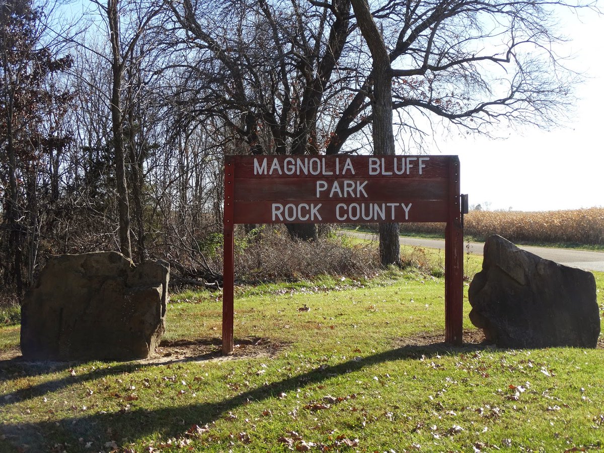 EverydayParks's tweet photo. Magnolia Bluff Park
Brodhead, Wisconsin
4.8/5 stars (360 ratings)
#Brodhead #Wisconsin #parks #nature #outdoors #travel #landscape https://t.co/tXWlZO1eZH