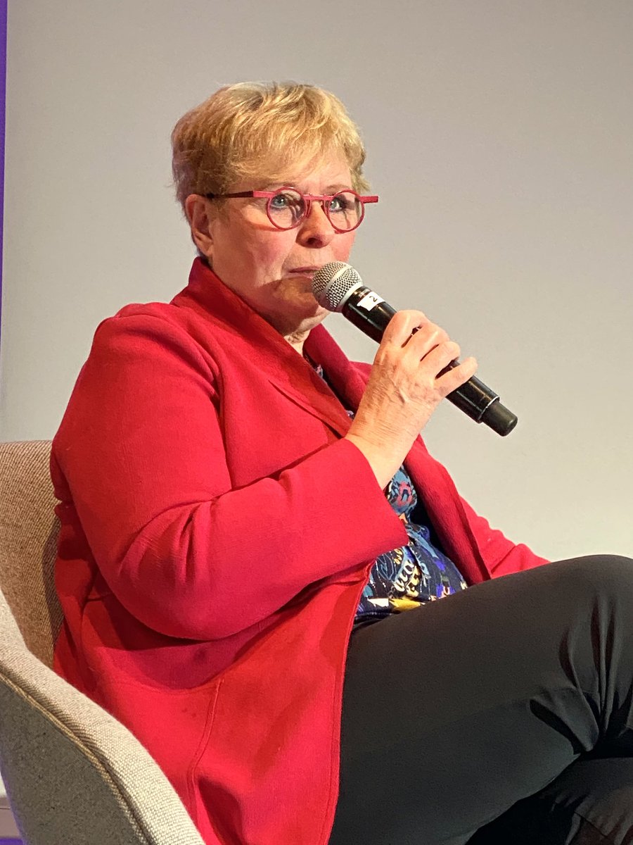 TransCite's tweet photo. Découverte de l'espace #trinational #enjeux et #cooperation par Stéphane Dreyer @aurmulhouse et Christiane @eckertchristia2 Présidente de Soléa https://t.co/gP6QQerzo7