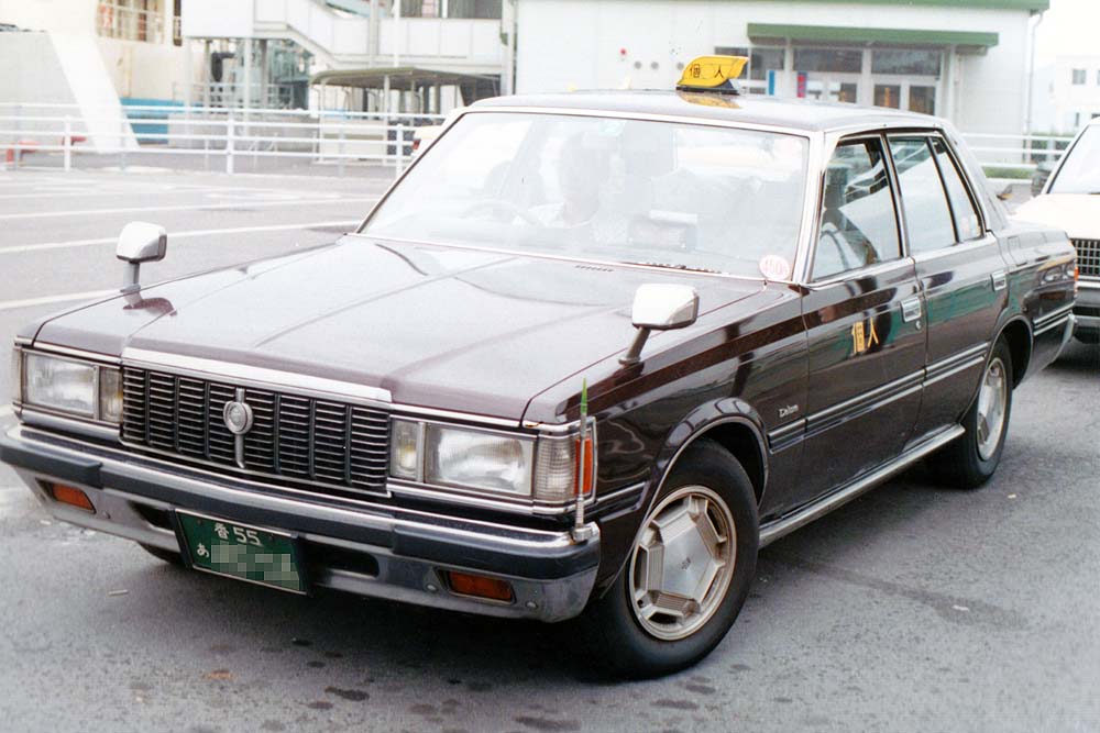 110クラウン RT @ibukikobo: 香川・高松個人 トヨタ・クラウン110系後期デラックス