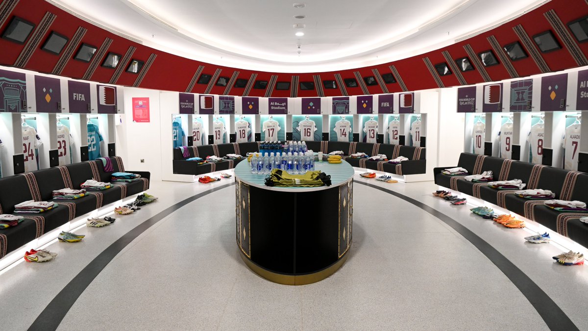 FIFAWorldCup's tweet photo. Inside the #NED and #QAT dressing rooms 👀👕

#FIFAWorldCup | #Qatar2022 https://t.co/VGTMIEzr3F