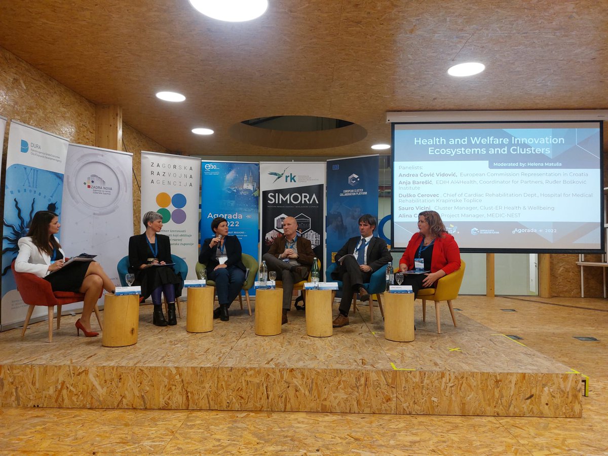 Eurada_RDAs's tweet image. 🔴We are almost ending day 1 #AGORADA+

Meet our high-level panel on 𝗛𝗲𝗮𝗹𝘁𝗵 &amp;amp; 𝗪𝗲𝗹𝗳𝗮𝗿𝗲🩺
☑️Presenting the most recent &amp;amp; challenging solutions ☑️Exploring #innovation ecosystem &amp;amp; #clusters collaborations 
🇪🇺@AndreaCovic announcing the next  #EU global #health strategy.