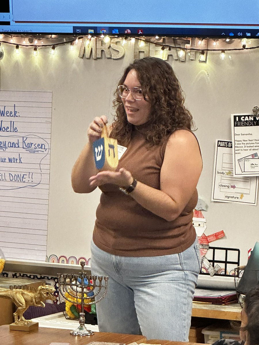 lheath63's tweet photo. Learning about Hanukkah 🕎 #santaritarocks @Mrs_Marshall5 @kaysantarita https://t.co/pWKeunHaj1
