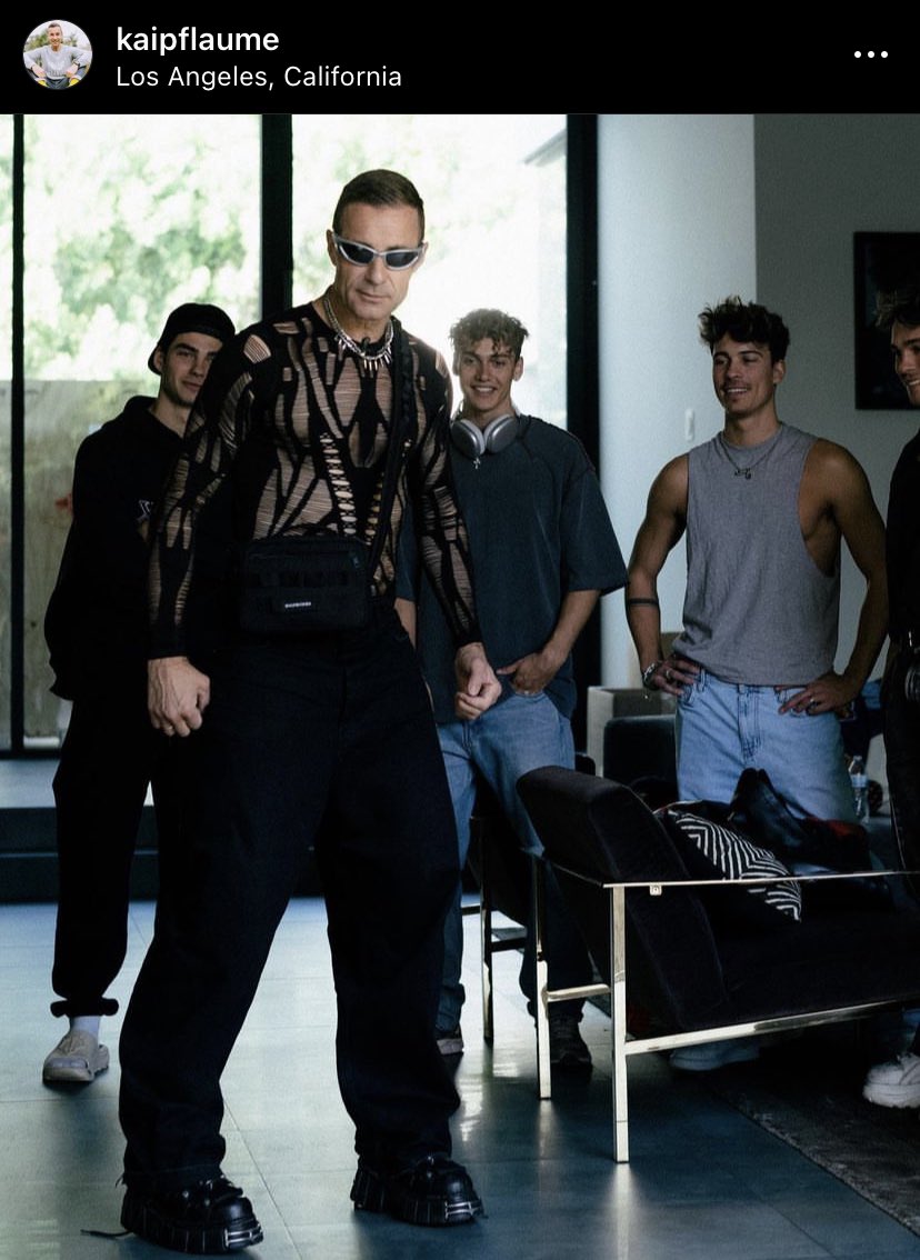 c❄️dfran tweet media