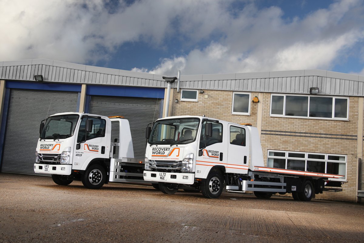 IsuzuTruckUK's tweet photo. 📢 𝐏𝐑𝐄𝐒𝐒 𝐑𝐄𝐋𝐄𝐀𝐒𝐄! “Recovery World adds 20 new Isuzu 7.5 Tonne Recovery Vehicles to it’s Rental Fleet. RW also ordered its first ever Isuzu 13.5 tonne recovery truck.
https://t.co/kaJTPg9xq8
#IsuzuTruckUK #PressRelease #recoveryvehicle #trucks #commercialvehicle https://t.co/KOhNtDMbyy