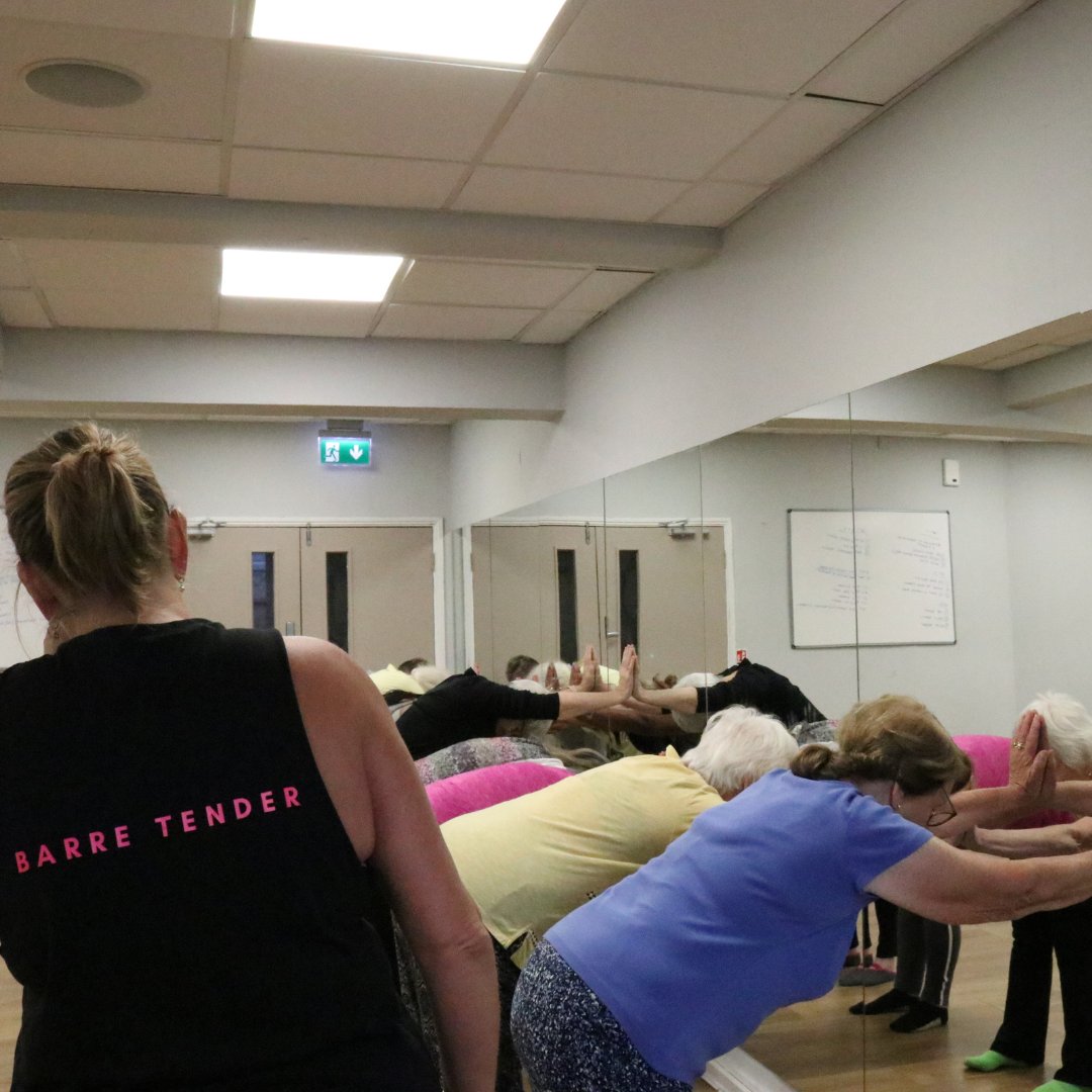 W4terfront_spa's tweet photo. Looking for some evening plans now that the nights are darker?  

Why not try one of our fitness classes! Not only are they a great way to keep fit, they're also a great opportunity to have fun and socialise with new people! 🏋🏻‍♀️

https://t.co/5rDOOWMGCV
#FitnessClass #Dover https://t.co/mEsNEw9B88