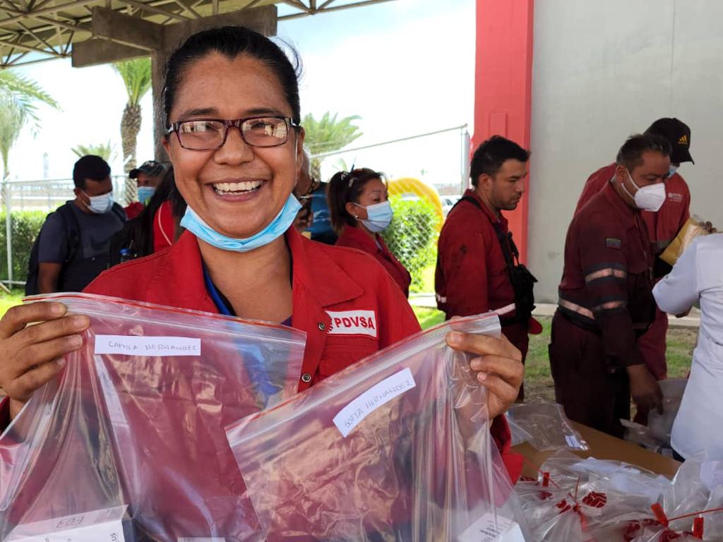 AngeiHerca's tweet photo. #29Noviembre
🔴 Fundación Oro Negro otorga más de 19 mil ayudas técnicas a trabajadores del #MINPET y entes adscritos
@TareckPSUV
@NicolasMaduro
#APP #29Noviembre #FelizMartesATodos
#PaisMegadiversoMultidestino https://t.co/yFDI6CIFFi