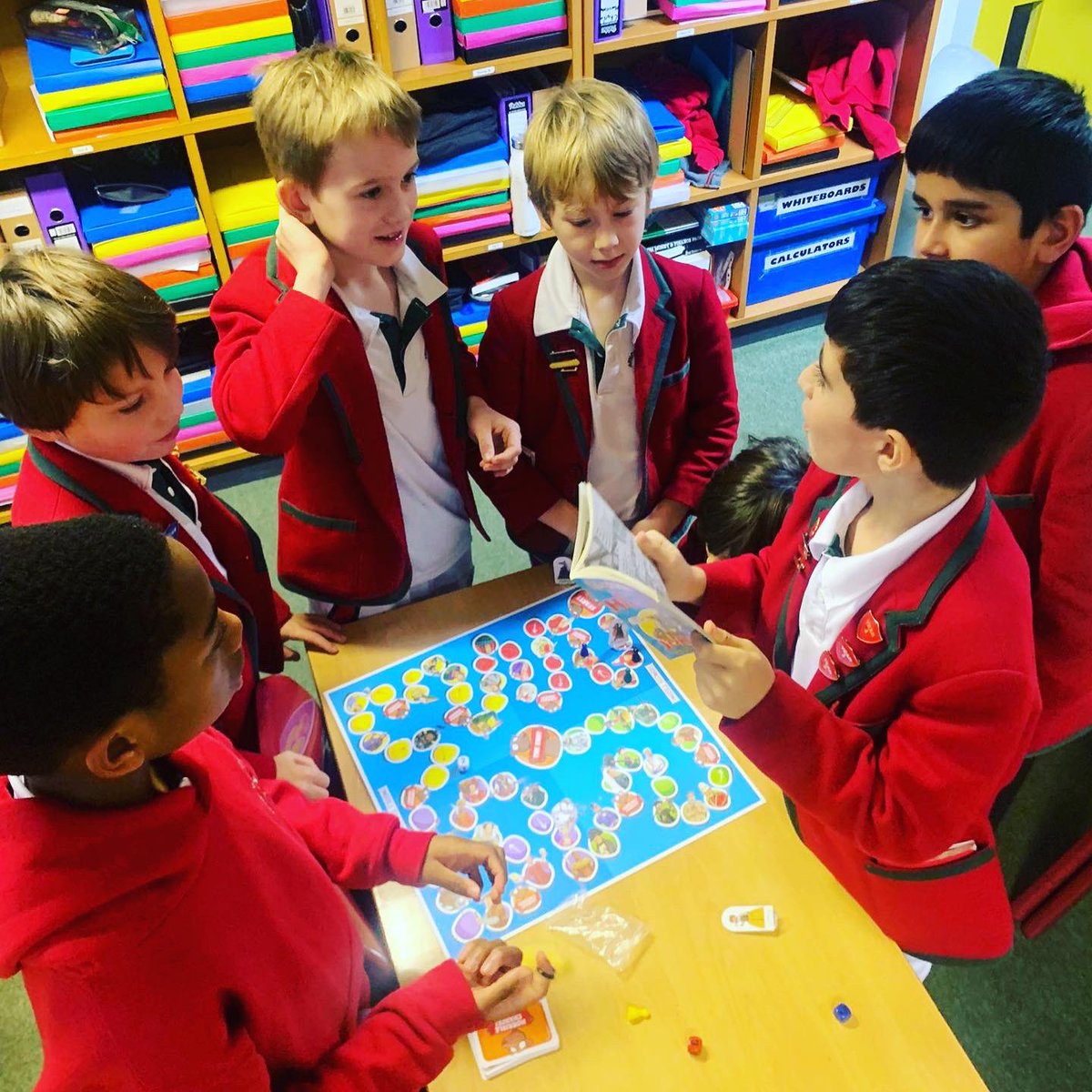 ArnoldHouseSch's tweet photo. Stepping back in time with Horrible Histories Club! #year5club #prepschoolactivities #prepschoollife #arnoldhouseschool https://t.co/bkYWtEEWIN