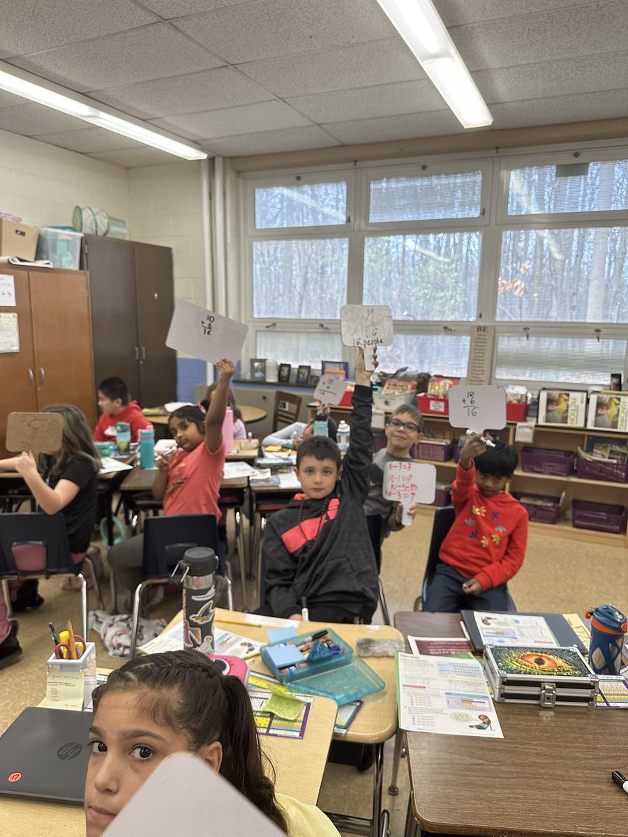 Kelly Garry tweet media