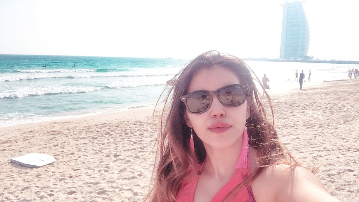 Ravebhatia's tweet photo. I love what I do 5X more because it also makes me travel places ✨💛 https://t.co/KPHfgHyo12