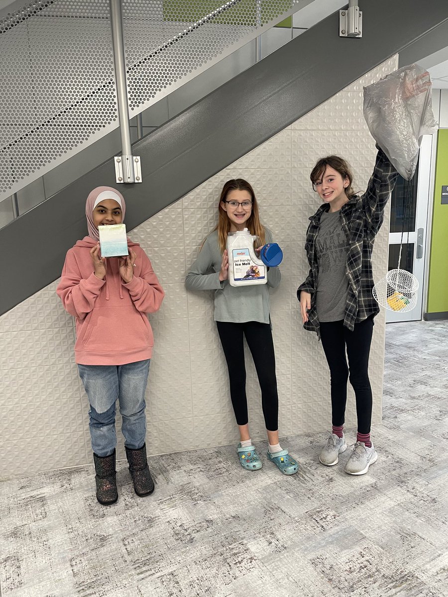 Rebecca Swander tweet media