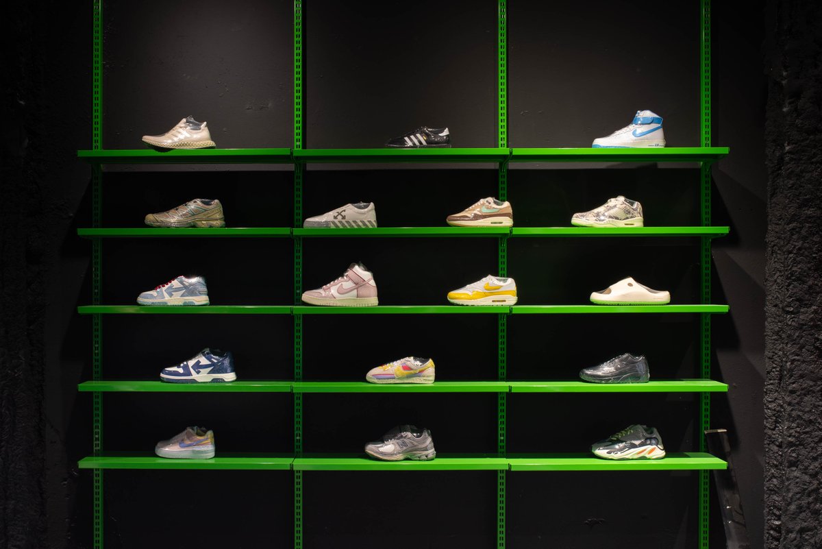 kickstricker tweet picture
