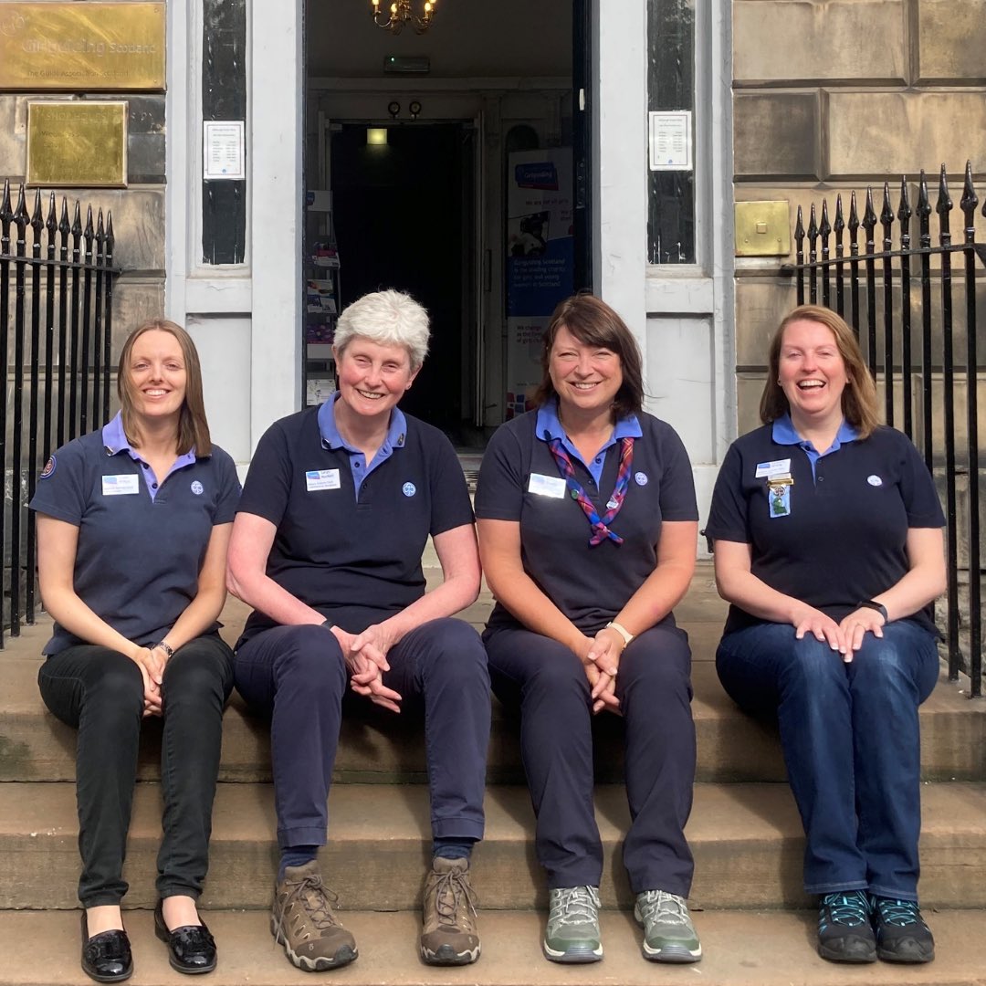 👋 Hi all, we’re changing things about a bit and now this account will be run by the whole Scottish Chief Commissioner team! We can’t wait to connect with you all here on Twitter over the next 5 years 😊
See you soon,
Elaine (SCC), Sarah (DSCC), Lyndsay &amp; Alison (ASCCs)