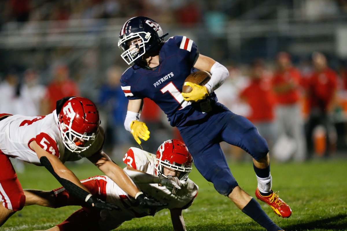 MetroNewsSports's tweet photo. Wednesday's High School Sportsline (7:06-9:00 on MN Network &amp; https://t.co/gt3XBUZGeO):

Cyrus Traugh (Park South)
Rickie Allen (Williamstown)
Levi Paxton (Herbert Hoover)
Cooper Ridgeway (J. Monroe)
Duane Harris (Huntington)
Logan Isom (Independence)
#wvprepfb https://t.co/UJ9e5jmOOq