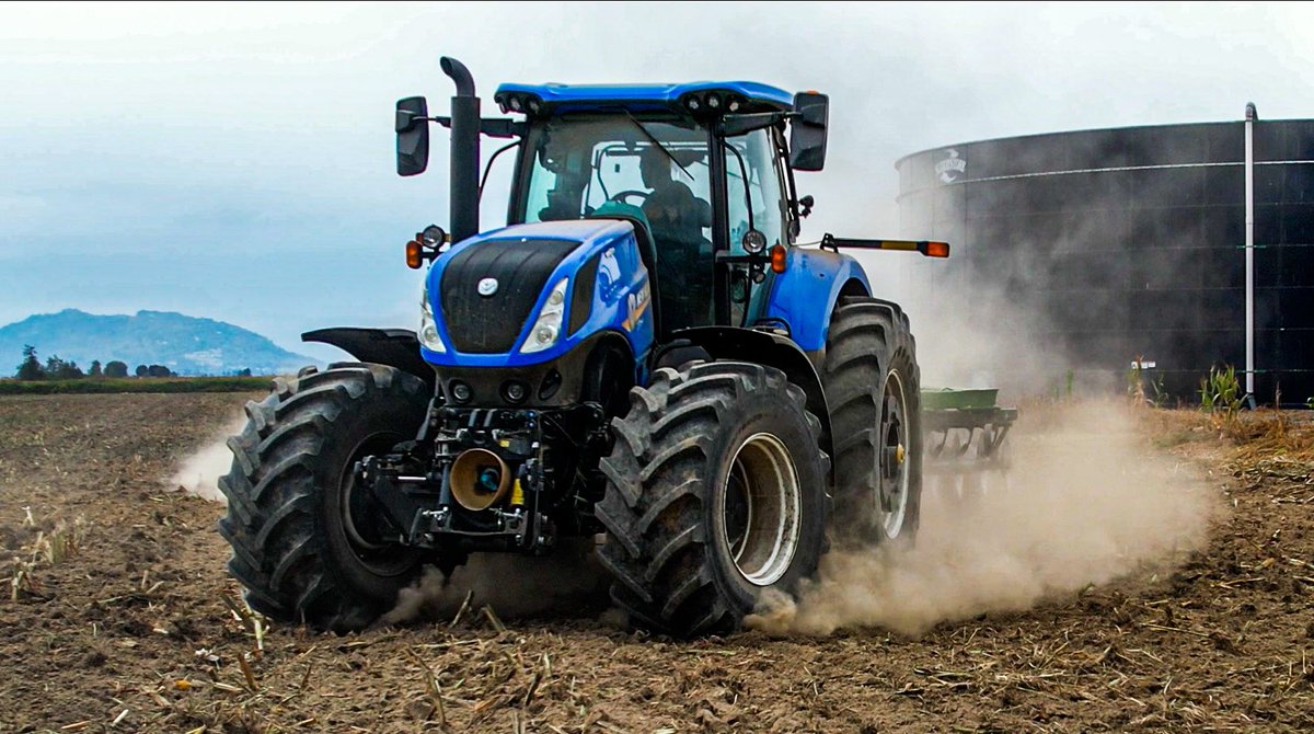 James06512875's tweet photo. New Holland T7.290. @NewHollandAG @NewHollandAgBr #FYP #Viral #FolloMe https://t.co/mvM9YNrJWG