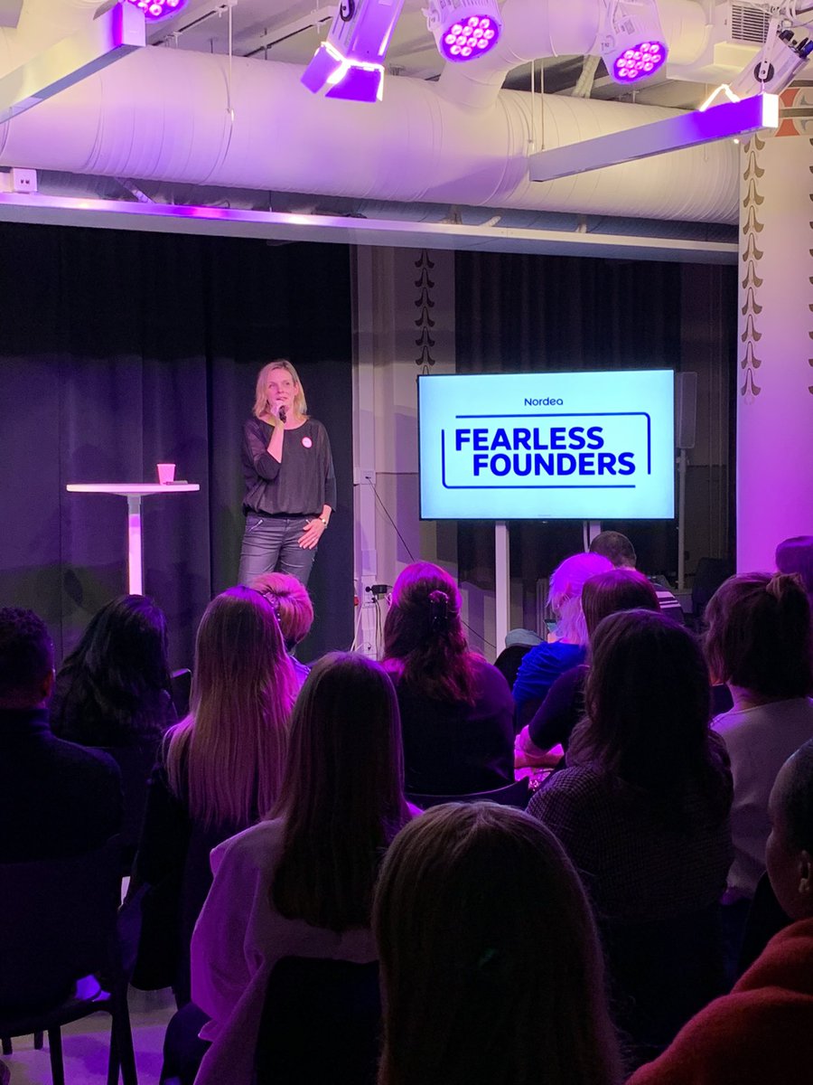 #Nordea’s new mentoring programme Fearless Founders gathered many enthusiastic future founders to <a href="/MariaZeroOne/">Maria 01</a> on the stage <a href="/JaanaKom/">Jaana Komscha-Härkönen</a> telling about her startup story!🚀 #WeGrowStartups
