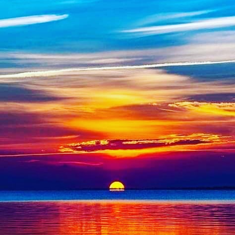 RELAX &amp; ENJOY THE MORNING CALM...