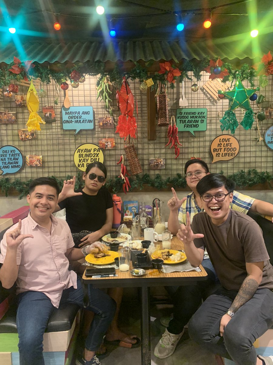 xitsmejohnx's tweet photo. This day marks the first Anniversary of Cebu BPO for Leni Kiko padayun ta 🌸🌷💓
Insert everyone 🌸
#MiniCelebration #Kakampink #LeniKiko #AngatBuhay @lenirobredo @kikopangilinan @angatbuhay_ph https://t.co/QW1vNwomnO