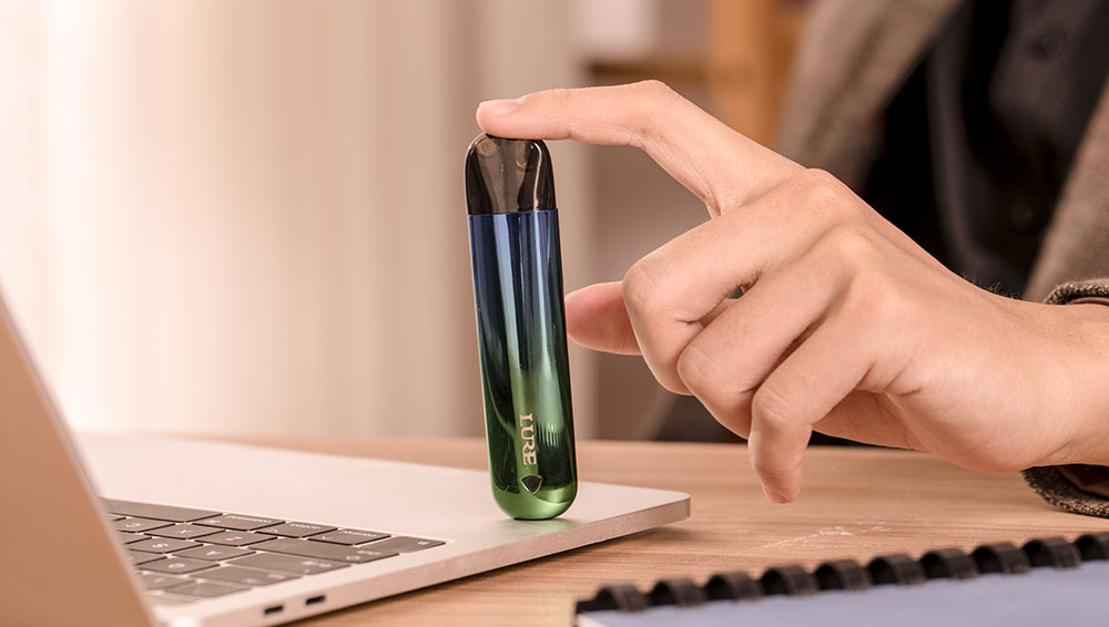 donna_vape's tweet photo. #VPFIT #JSBvape #MeshCoil #ClosedPodSystem #PrefilledDisposablePod #RechargeableVape #VapeDevice  #4000puffs #vape #pod #poddevice #vaping #vapepen #vapeprice #vapefactory #vapemanufacturer #disposablevape #stopsmoking #quitsmoking #newproducts #vapelove #vapedaily #vapor #vapeo https://t.co/d3M5lotY6J