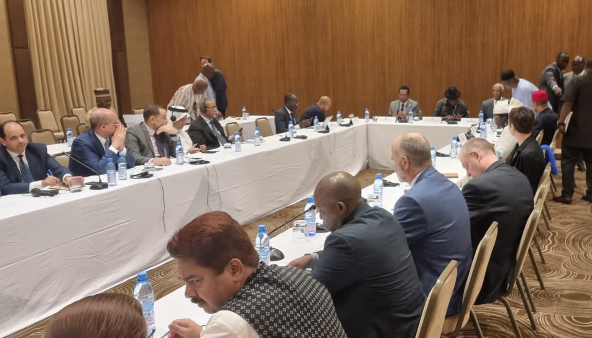 GEJonathan's tweet photo. Back in Bamako with members of the ECOWAS mediation team to follow up on the progress made by Malian authorities on the implementation of the transition programme. https://t.co/g5SLzuEESR