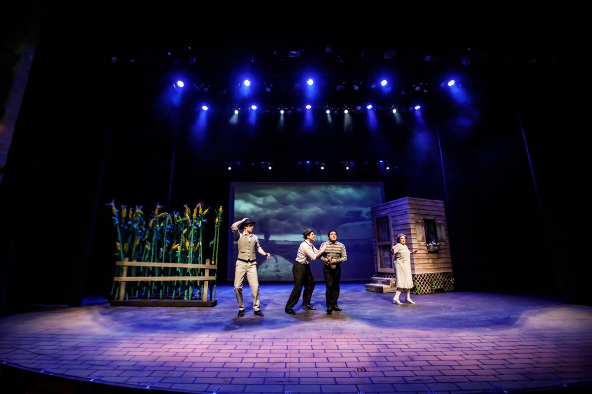 We heard there was a twister a brewin! "The Wizard of Oz" written by L. Frank Baum with music and lyrics by Harold Arlen &amp; E. Y. Harburg runs now through Dec. 22nd! Get your tickets here: bit.ly/3BlIoHO

#woz901 #POTSproud 
Find Your Place With Playhouse on the Square!