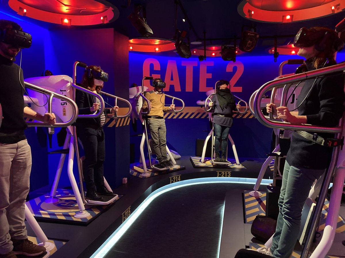 atout_france's tweet photo. Retour sur la visite terrain organisée à #FlyView avec
@CLICfrance. Les membres du Pôle Culture d’@atout_france ont découvert la nouvelle expérience de VR au service du tourisme culturel. En savoir plus 👇
https://t.co/hzWi3DS1Gz #culture #patrimoine #tourisme #ExploreFrance https://t.co/RrSWebexUd