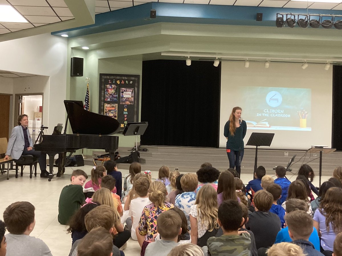 Cliburn in the Classroom visited our class today!  What a great experience for our kids (&amp; their teachers :-). They did a wonderful job teaching about how music is written to make us feel certain things. 
#bestexans #cliburnintheclassrom