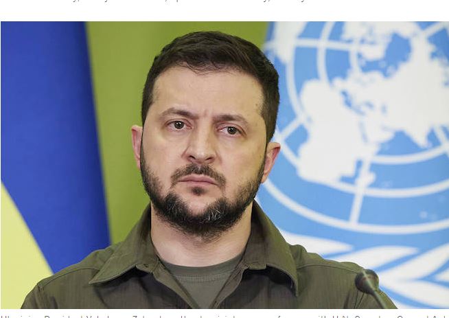ZELENSKYY SAYS THAT UKRAINE WILL NEVER TAKE ORDERS FROM MOSCOW
enews.africunia.tv/story/zelensky…
.
#africuniatv #tectono #chiefnnaemeka #zelenskyy #ukraine #russia #putin #power #war #ww #kyiv #peace #nato #worldwar #usa #odessa #prayforukraine #chernobyl #theworldprophet #jesuschrist