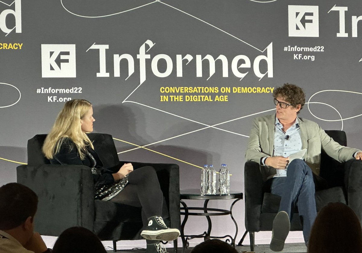 To support whistleblowers like <a href="/FrancesHaugen/">Frances Haugen</a>, who spoke w/<a href="/JeffHorwitz/">Jeff Horwitz</a> at #informed22 today, Knight VP/Journalism <a href="/jimbrady/">Jim Brady</a> announced a new investment: $1.2M+ to <a href="/TheSignalsNetw/">The Signals Network</a>, providing long-term sustainability to whistleblowers.