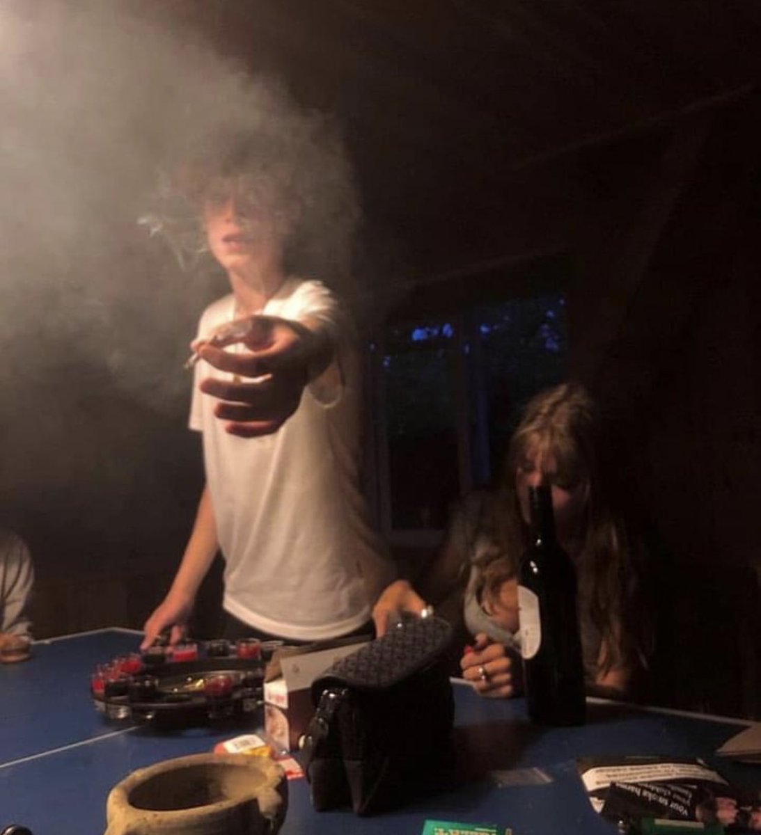 me after u tell me u dont smoke