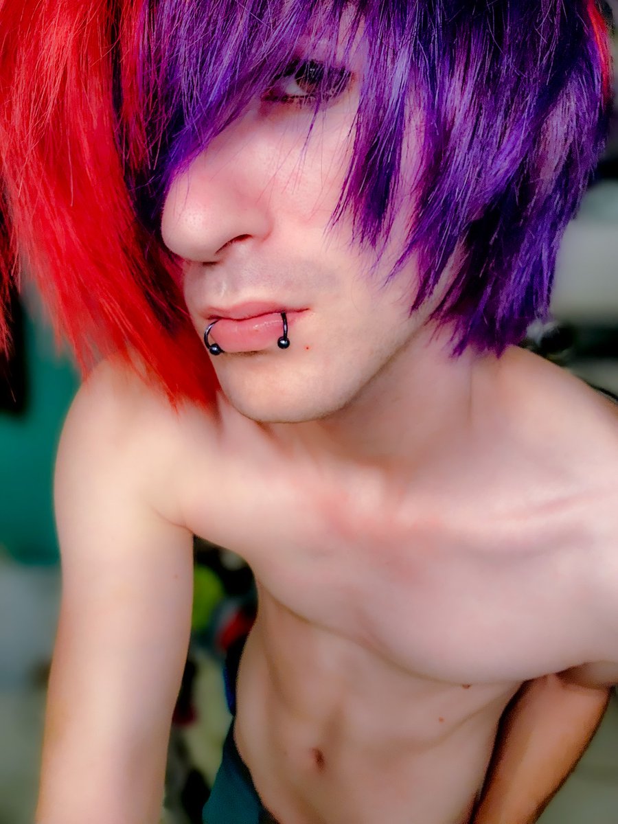 It's been a long time since I've tweeted anything. So, this me nao X_x

#emo #emoboy #emomodel #sceneking #scene #scenekid #scenemodel #scenemo #alt #alternative #edgy #alternativemodel #altmodel #handtattoo #scenehair #emohair #scenestyle #emostyle #rawrxd #tattoos #piercings