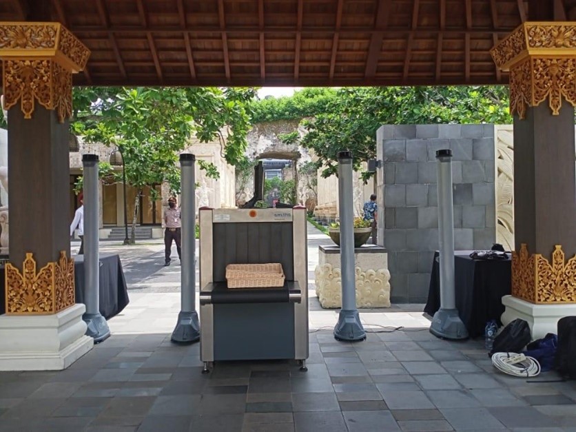 smithsdetection's tweet photo. Smiths Detection equipment helped secure the 17th G20 Leaders’ Summit held in Indonesia, Bali, helping to protect the safety of all in attendance, including World Leaders and State Heads who participated in this Summit. https://t.co/CFaR5YJtp5