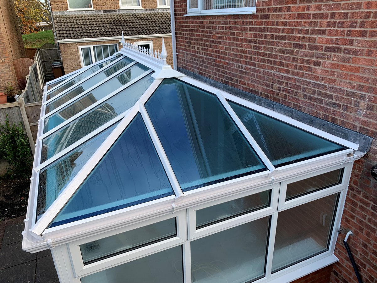 CRSWirral's tweet photo. Look at this amazing brand new conservatory roof with blue light glass 😍 If your current conservatory roof is looking a bit old and worn or your polycarbonate roof needs an upgrade to keep you warm this winter, then look no further than CRS!

#crswirral #conservatoryroof #glass https://t.co/AMbW2l2RZH