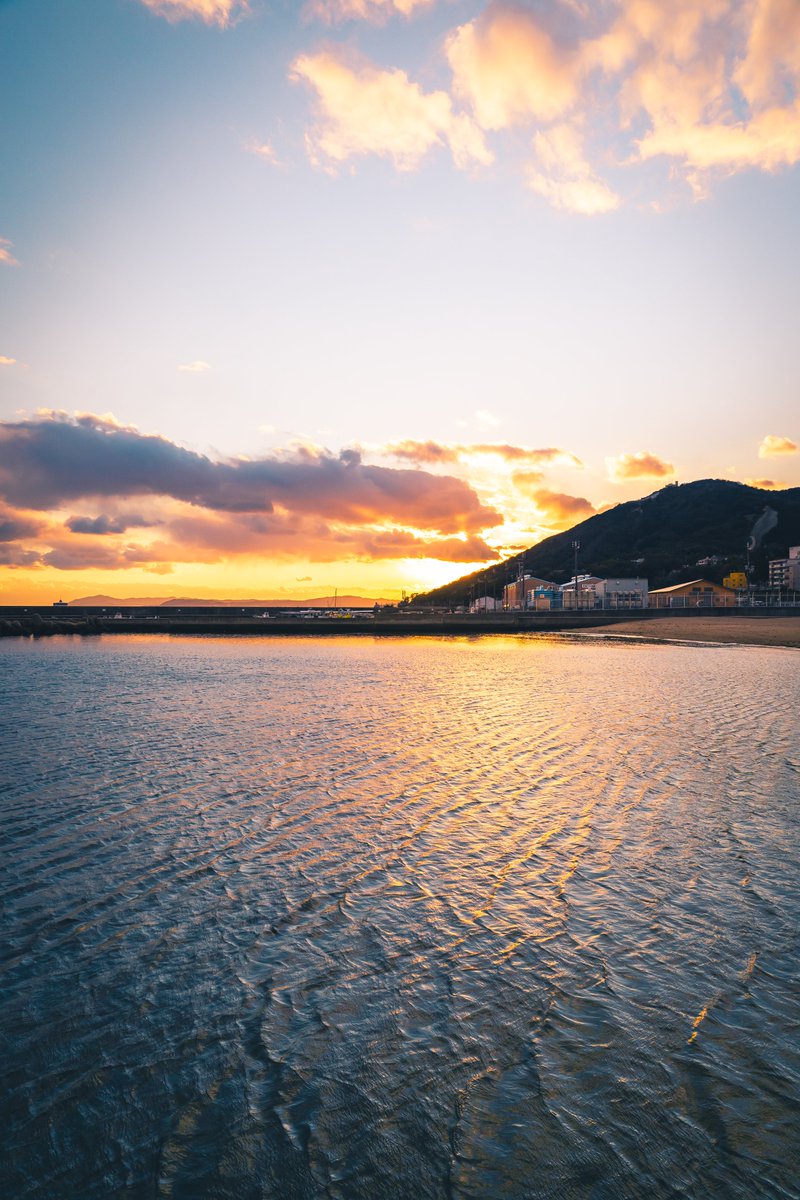 夕日で輝く世界