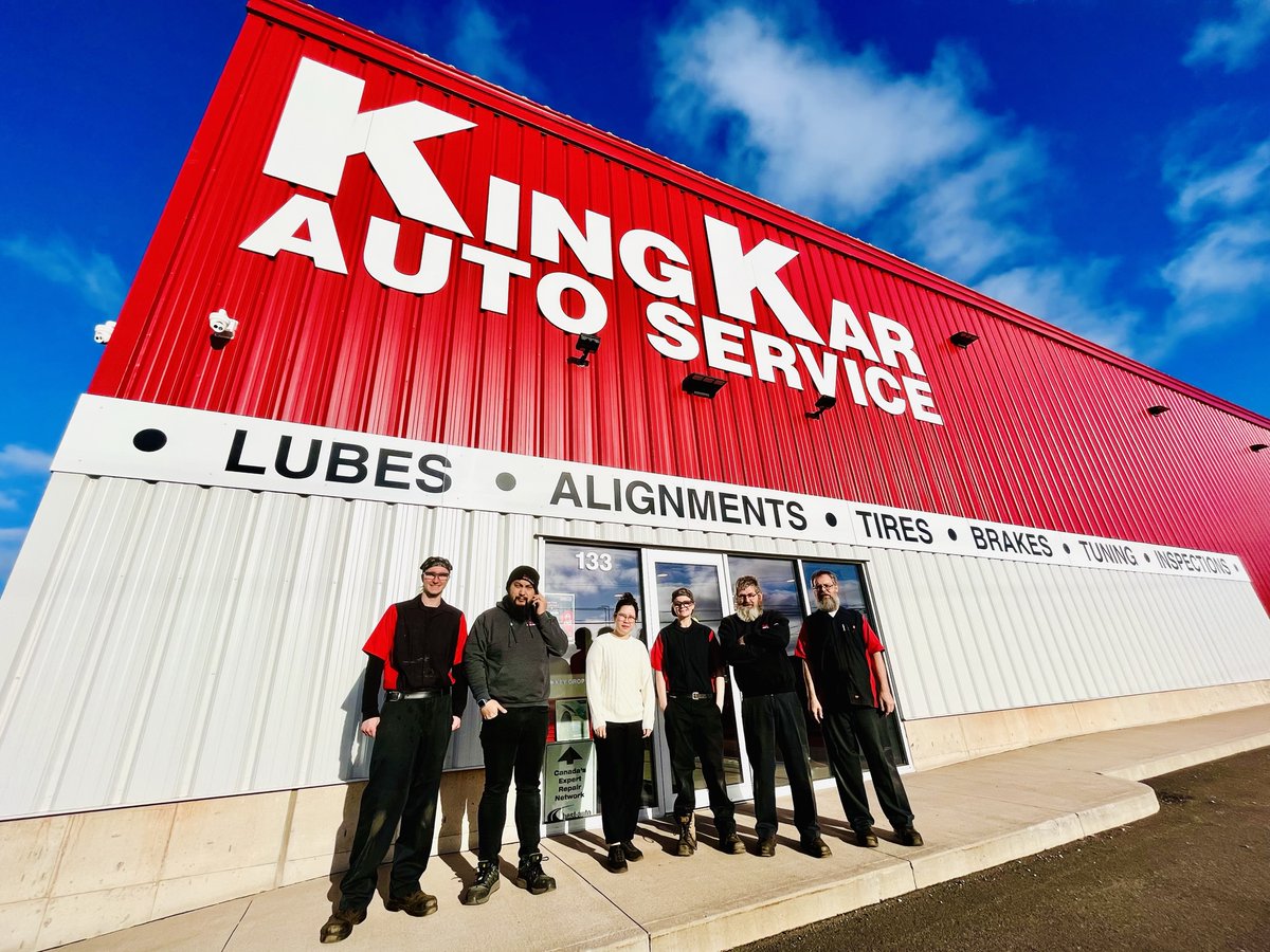 kingkarpei's tweet photo. Let's meet Scott and the crew at King Kar Auto Service Centre! 👨‍🔧👩‍🔧
Scott McDonald has over 30 years of experience in the auto service industry. He has operated King Kar for over 13 years. King Kar employees are highly trained technicians. We love to see yahs!☎️
#KingKar #Repair https://t.co/qKyQvVvj1n
