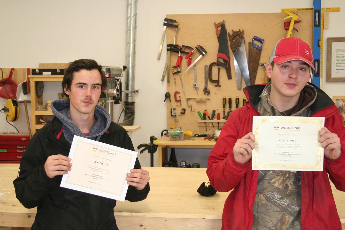 launchpadyatc's tweet image. This #GivingTuesday let&apos;s keep things local! Launch Pad is a safe space for Grey-Bruce youth to learn skills, discover careers, and build connections. Your contributions go a long way in supporting local youth! 🙏 Thank you! 💖

Donate now: launchpad.campbraingiving.com