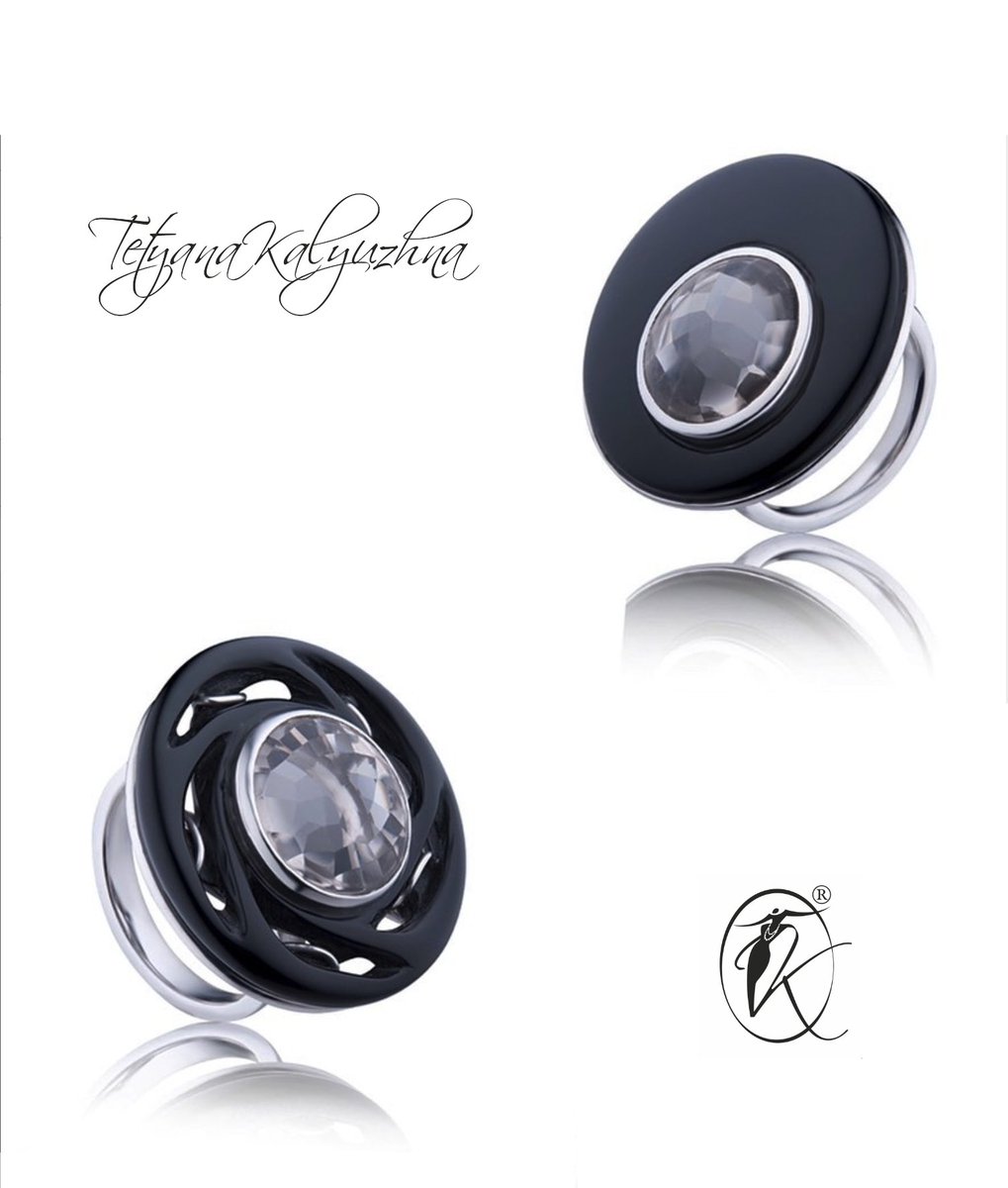 tkalyuzhna's tweet photo. Symmetry and asymmetry.
This pair of rings is for two sisters.
The first is symmetrical and in the second I moved the quartz from the center to the side.
It got playful.
Truth?

Your jeweler Tetyana Kalyuzhna
https://t.co/7IXrcwCTdR
#ring #jewelry #gold #onyx #quartz #Ukraine https://t.co/xqVfBvhFSQ