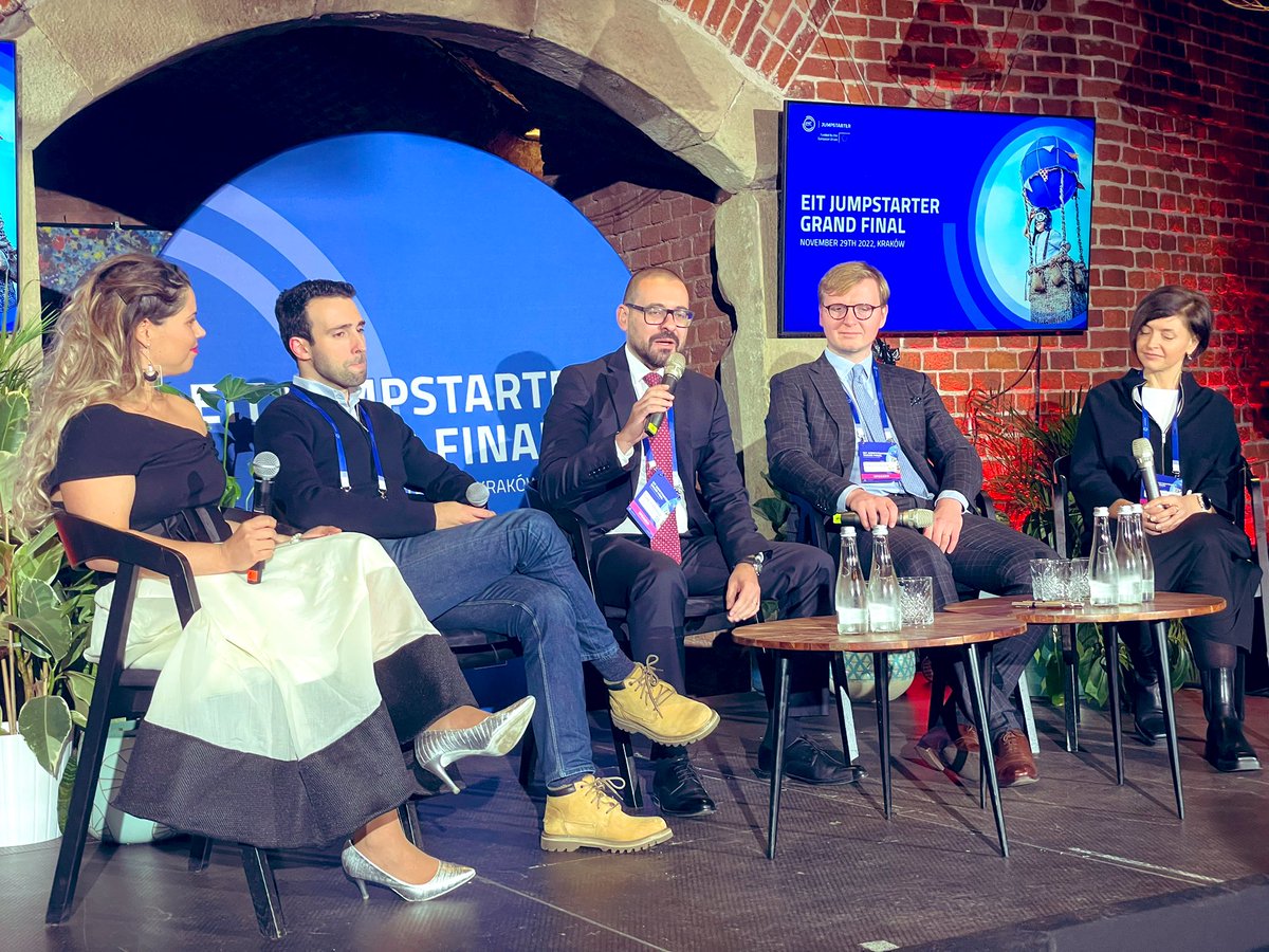 “New wave of innovators is on the way. #EITJumpstarter helps them grow”.

Thank you panellists for a debate on the main stage of the Grand Final in #Cracow 🇵🇱 @EITeu @iLoF_tech @EITHealth #deeptech #innovation #community