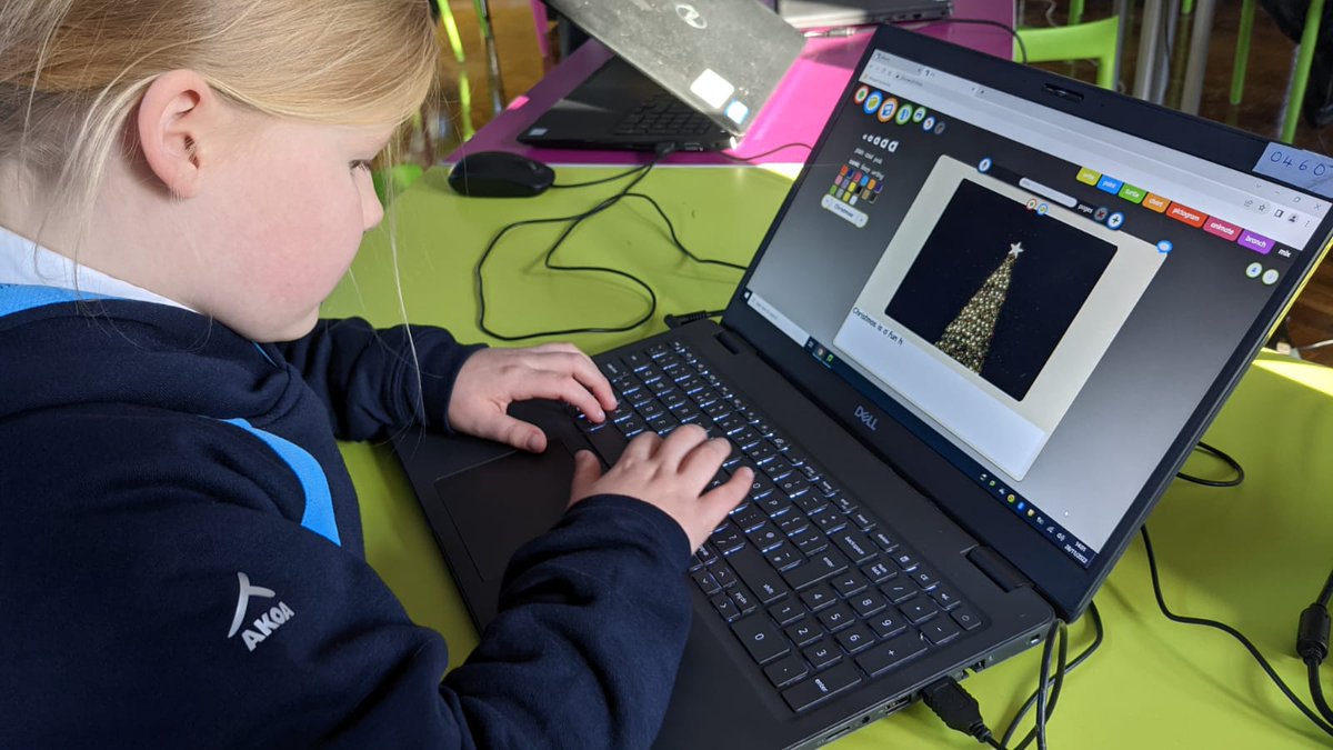 BranielPS's tweet photo. Y4K have been using @just2easy_com software to present key facts about festivals and celebrations. #PrimaryICT #DigitalLiteracy https://t.co/FbsddC6Z1d