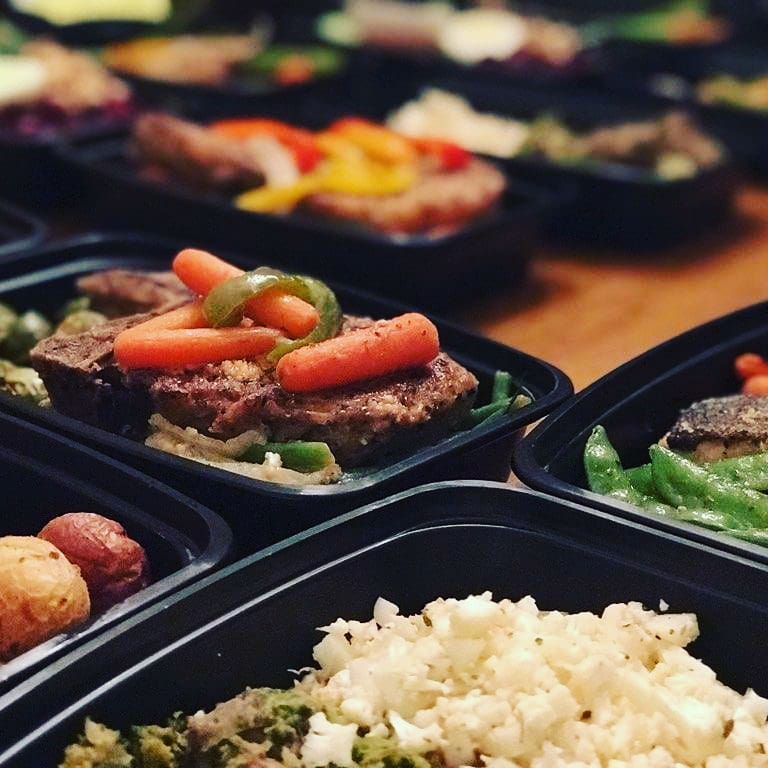 electricflava's tweet photo. If you or someone you may know needs meal prep services, please text #ineedmealprep to 432-638-0836 &amp; someone from Team Flava will be in contact with you 😋
The Flavologist
https://t.co/m07Ts4xrCb

Small ( 4 oz Protein)
Medium ( 6 oz Protein)
Large ( 8 oz Protein)

Chef🔪 https://t.co/1DCJdSTe9S
