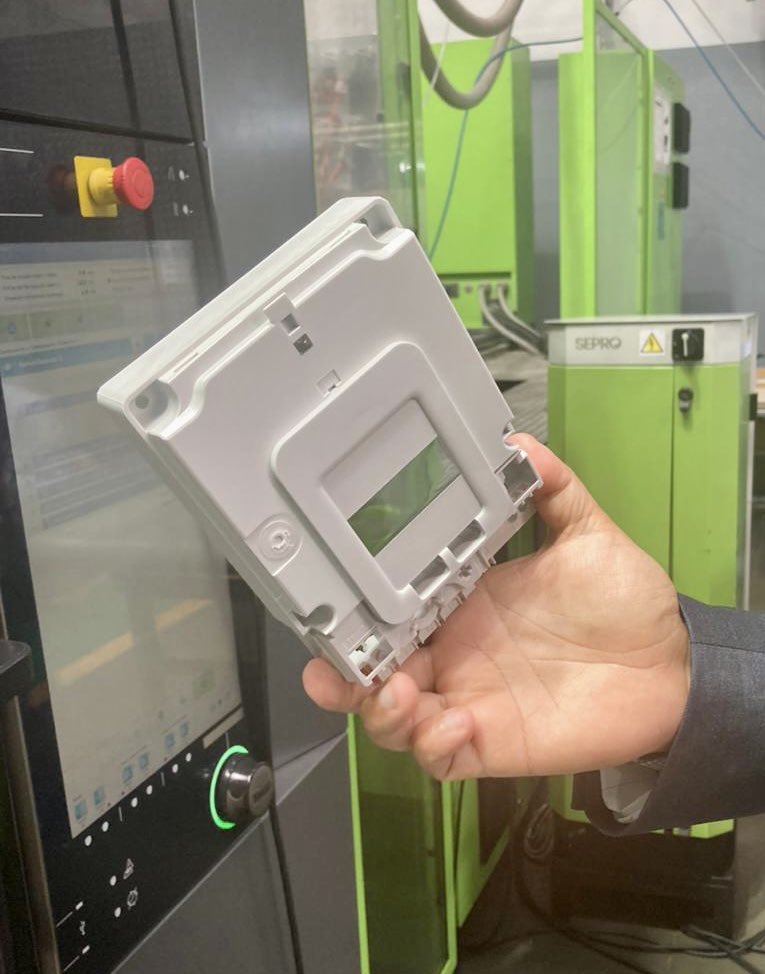 Rencontre avec la filiale <a href="/Plastivaloire/">Groupe Plastivaloire</a> 🇫🇷 : TPS - Tunisie Plastiques Systèmes 🇹🇳Sousse 
👉 + gros injecteur plastique de Tunisie avec 3 unités et +800 collaborateurs
👉 leader dans l’organisation filière avec l’ATIP 
👉 projets avec @polyviaform #Teamfranceexport #TFE2Rives