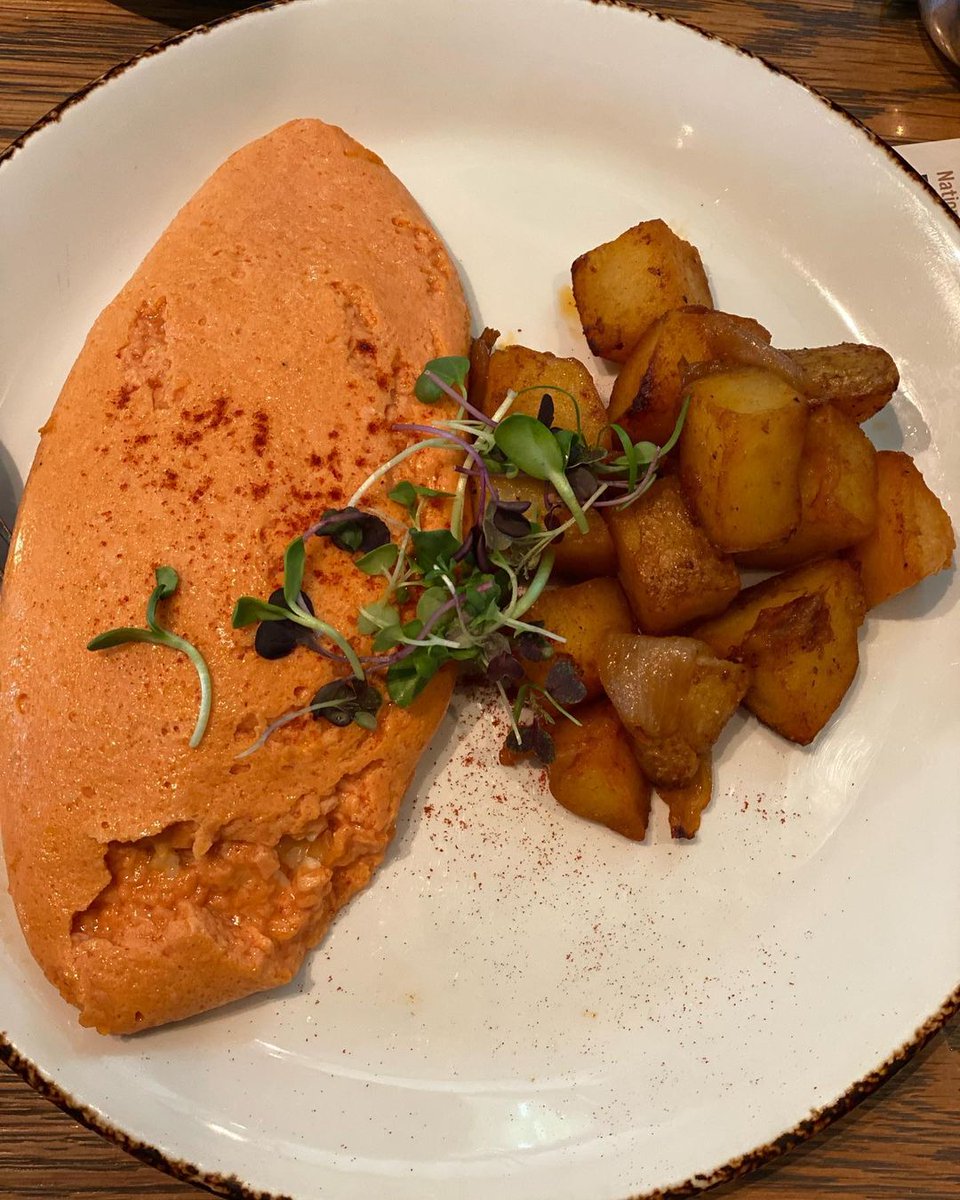 The morning should also be full of ritual, a delicious breakfast, a good start to the day