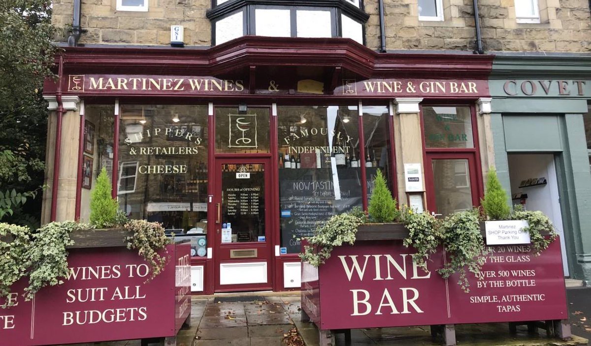 BronteDrinks's tweet photo. Brontë Drinks partners with @MartinezWines Ilkley &amp; Bingley! ￼￼
 
Head down to Ilkley to see all our products stocked behind their gorgeous bar.

We are so excited to be stocked in West Yorkshire's Wine Merchant that has been running for over 30 years. https://t.co/aGJtpv5C2u