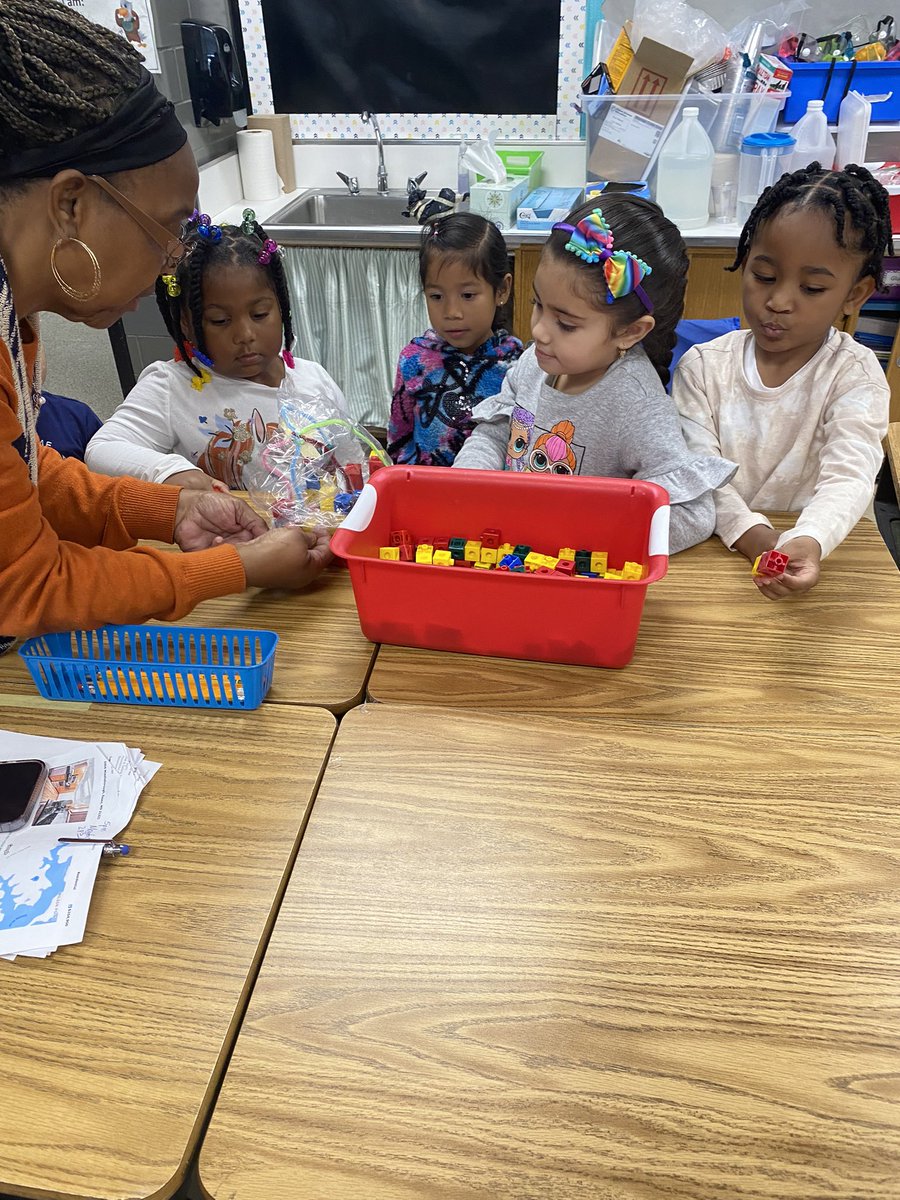 Megan Sroka tweet media