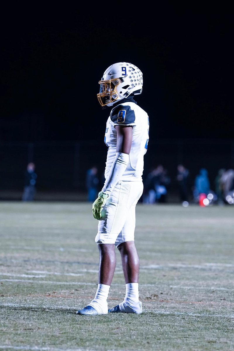 Romearo Wells⭐️ (@romearo3) on Twitter photo hudl.com/v/2Jwmbp
6ft 185
1st team all occ
2nd team district
3ints
20+ solo tackles
10+pbu
5 rec 102 yards
<a href="/gahannafootball/">GahannaFootball</a> hudl.com/v/2Jwmbp
6ft 185
1st team all occ
2nd team district
3ints
20+ solo tackles
10+pbu
5 rec 102 yards
<a href="/gahannafootball/">GahannaFootball</a>