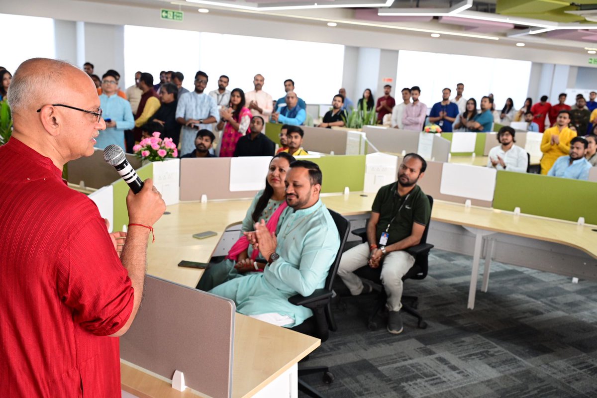 Persistent Systems tweet media